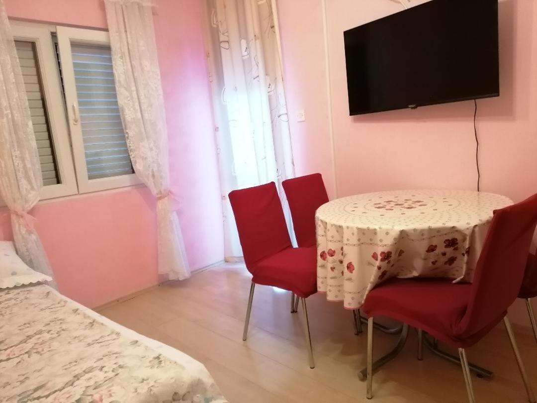 Apartmani Milisa L Primošten Extérieur photo